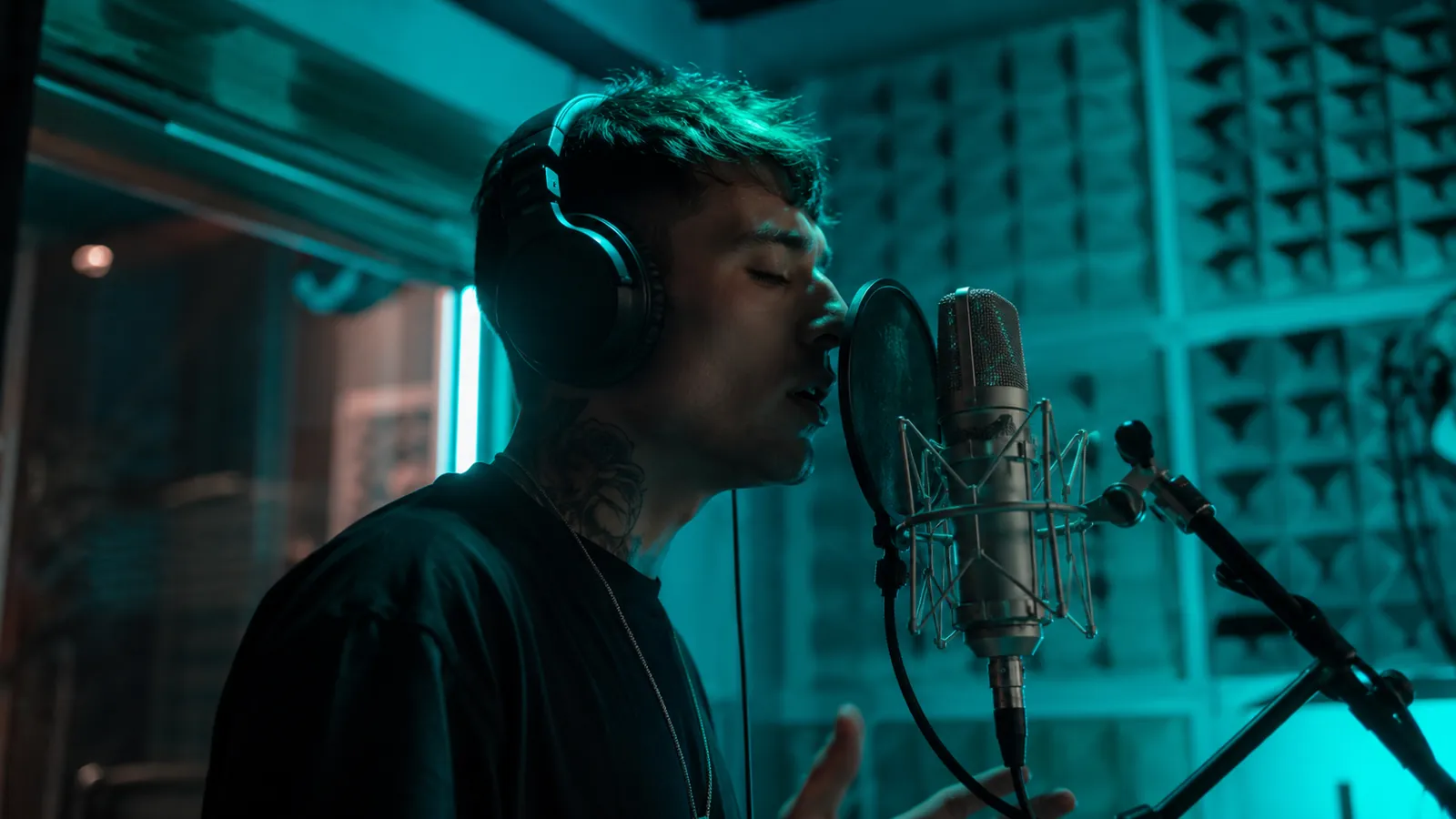 Producción para artistas urbanos y latinos
